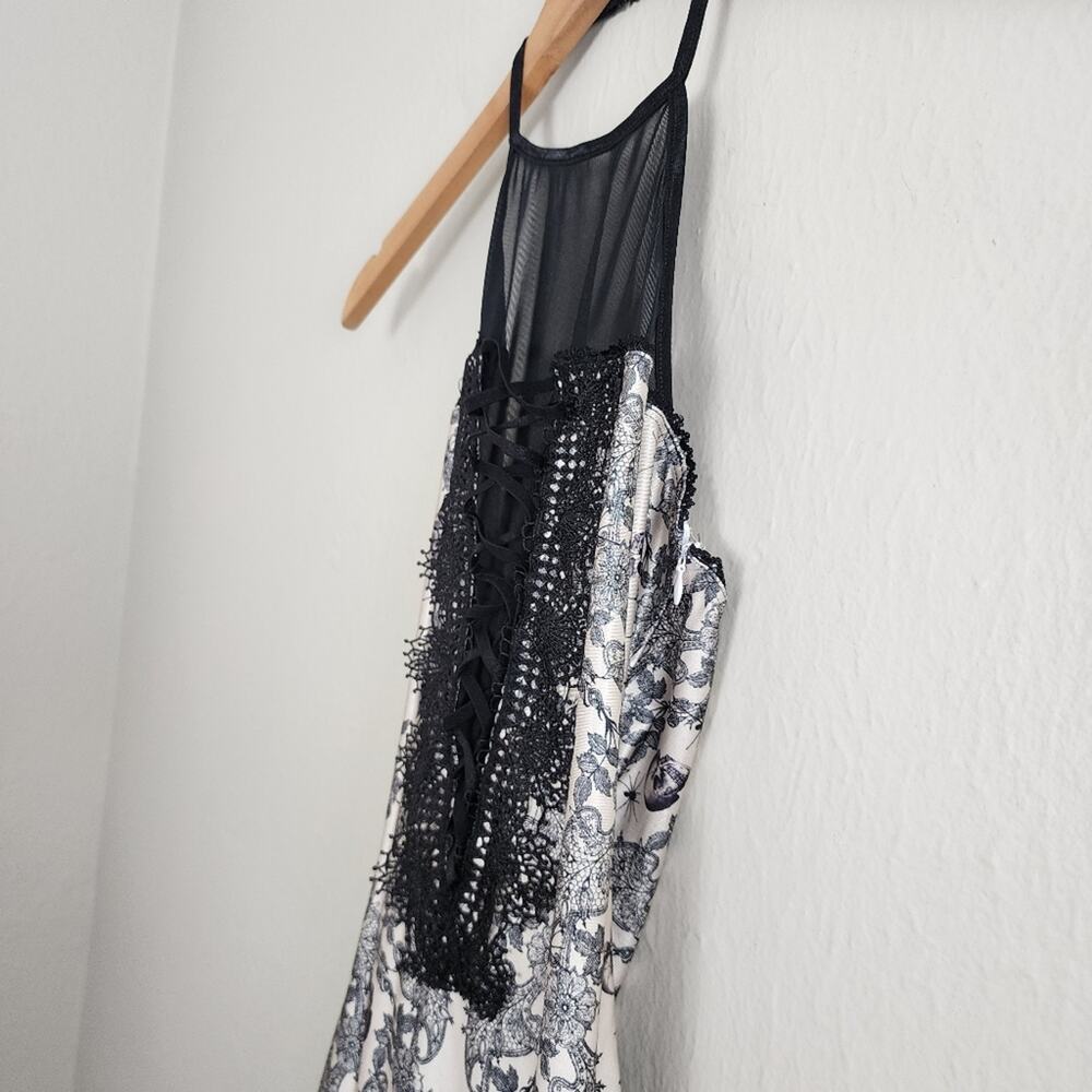 Starline Gothic Elegance Witch Mini Dress Costume - Picture 6 of 13